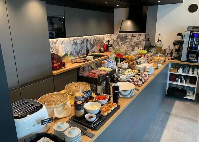 Visioni Lake View Rooms&Breakfast - Adults Friendly